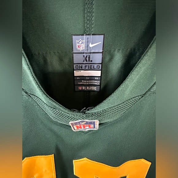 Aaron Rodgers #12 NFL jersey. Size Xl. Short sleeve, v-neck. Pit to pit 24 inch - Picture 3 of 4